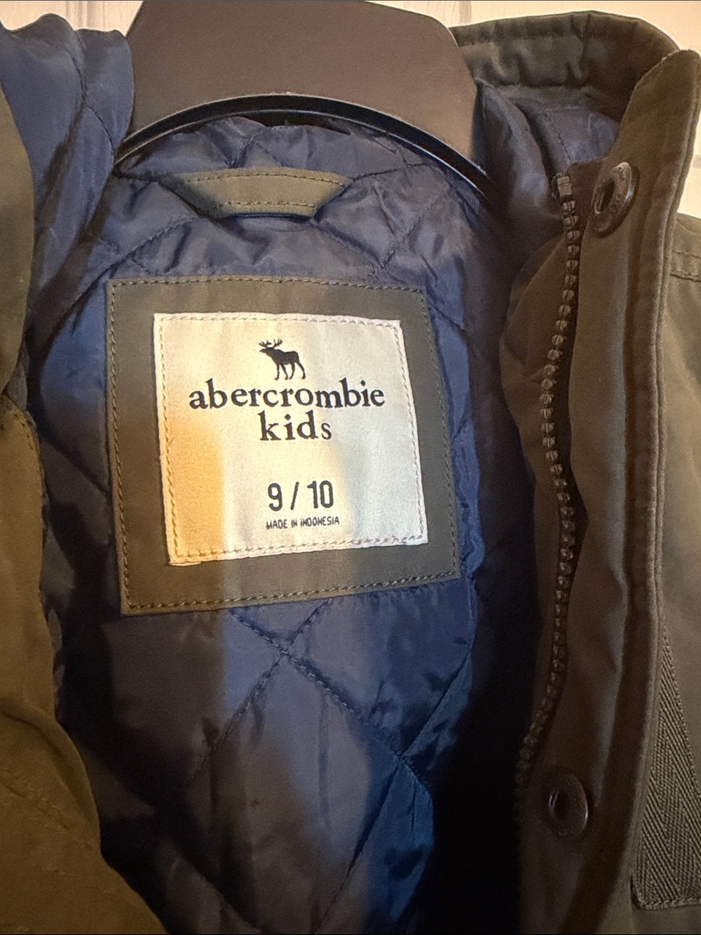 Abercrombie & Fitch boy’s Olive Green Parka Jacket size 9-10 excellent condition - Picture 2 of 7